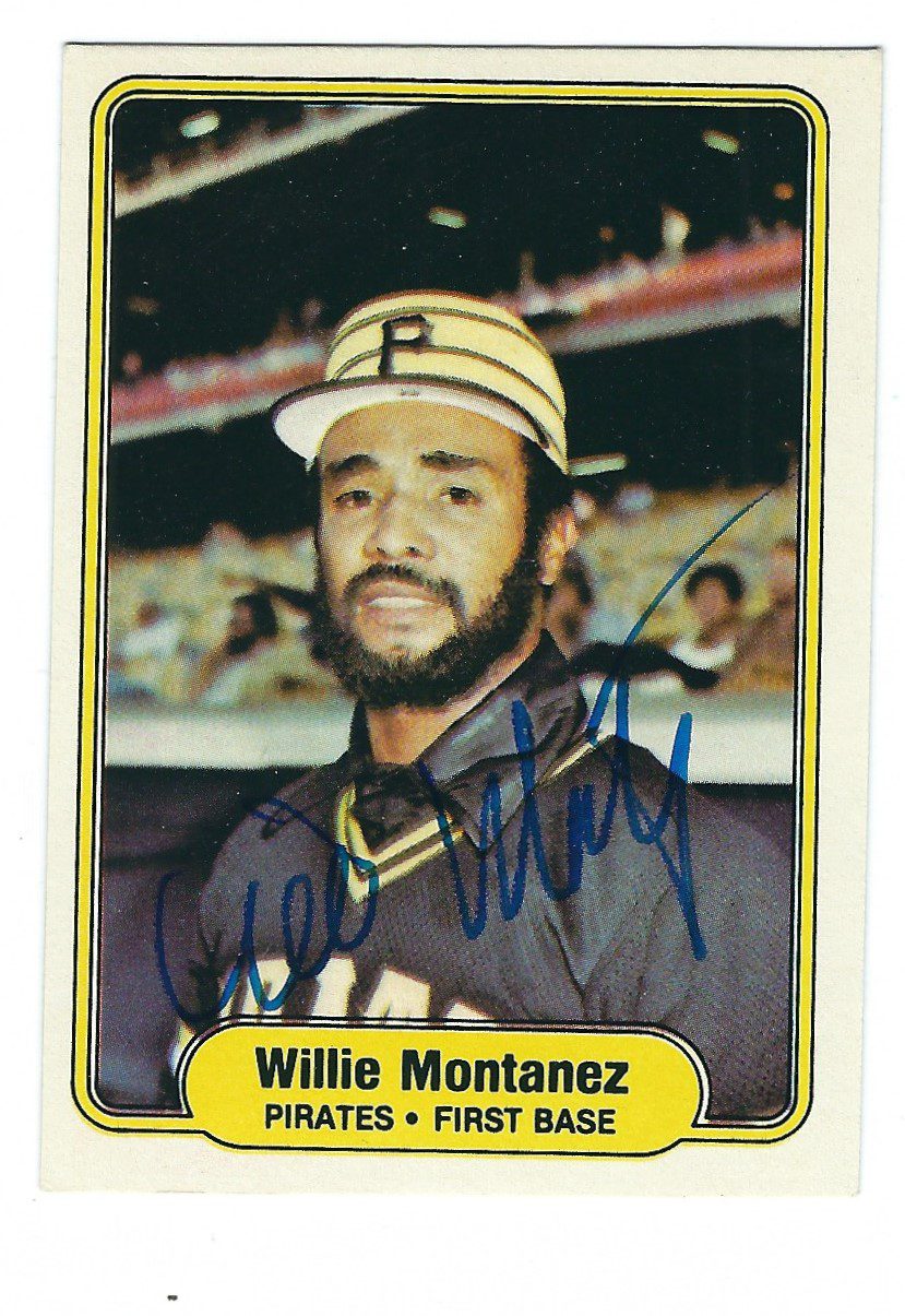 Autographed WILLIE MONTANEZ 1982 FLEER Card