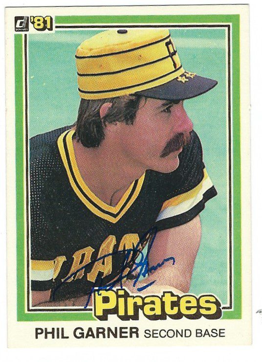 Autographed PHIL GARNER 1981 Donruss Card