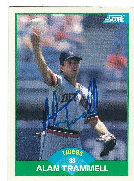 Autographed ALAN TRAMMELL Detroit Tigers 1989 Score Card