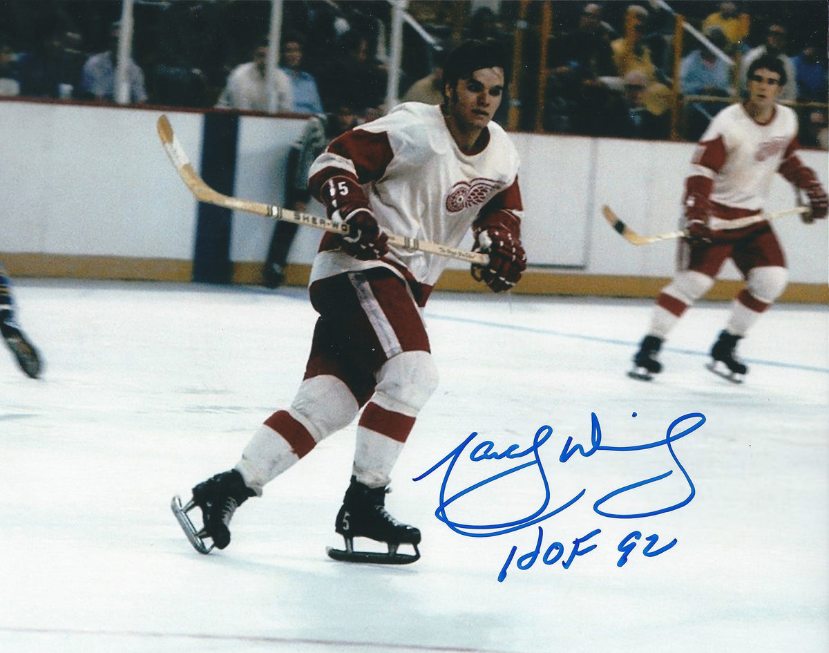 Autographed MARCEL DIONNE 8X10 Detroit Red Wings Photo