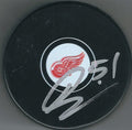 AUTOGRAPHED FRANS NIELSEN Detroit Red Wings Puck