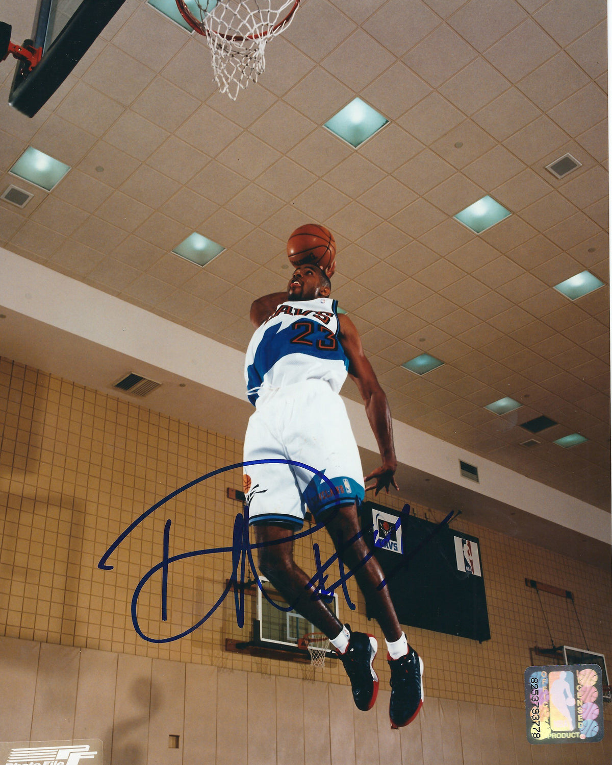 AUTOGRAPHED DEREK ANDERSON 8X10 Cleveland Cavaliers Photo