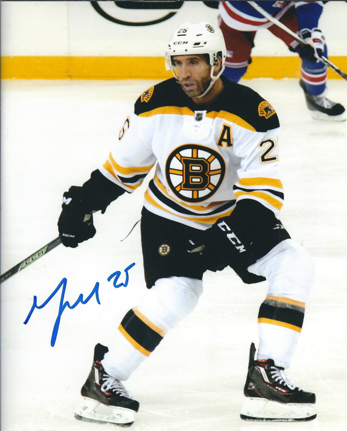 Autographed MAX TALBOT 8x10 Boston Bruins Photo