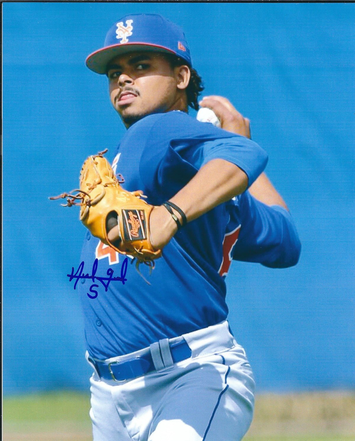 AUTOGRAPHED HAROL GONZALEZ 8X10 New York Mets Photo