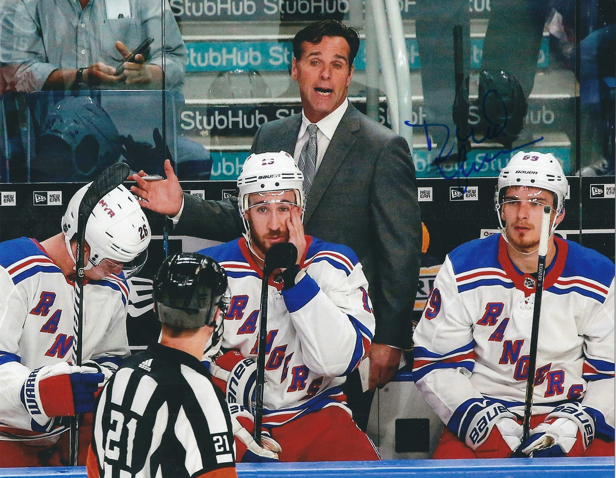 Autographed DAVID QUINN 8X10 New York Rangers Photo