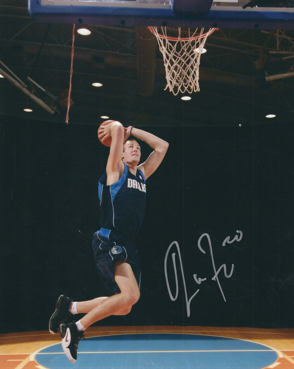 Autographed NICK FAZEKAS 8X10 Dallas Mavericks Photo