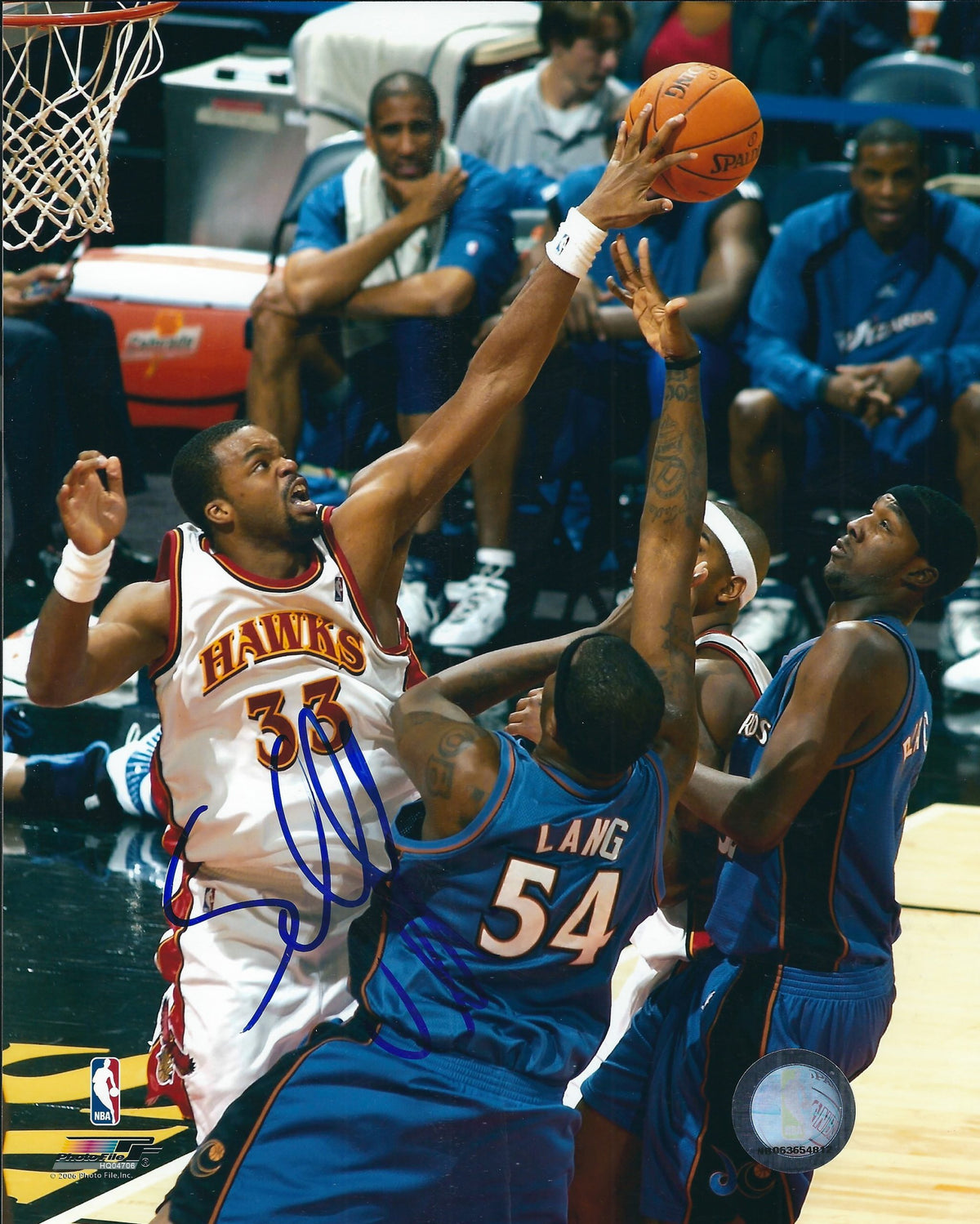 AUTOGRAPHED SHELDON WILLIAMS 8x10 Atlanta Hawks photo