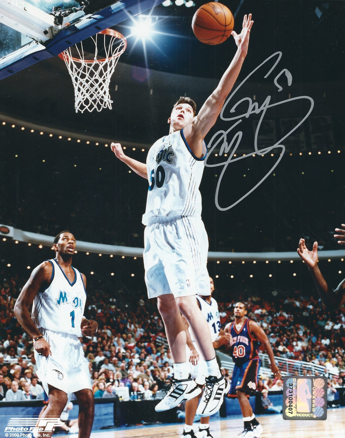 AUTOGRAPHED  MIKE MILLER 8X10 Orlando Magic Photo