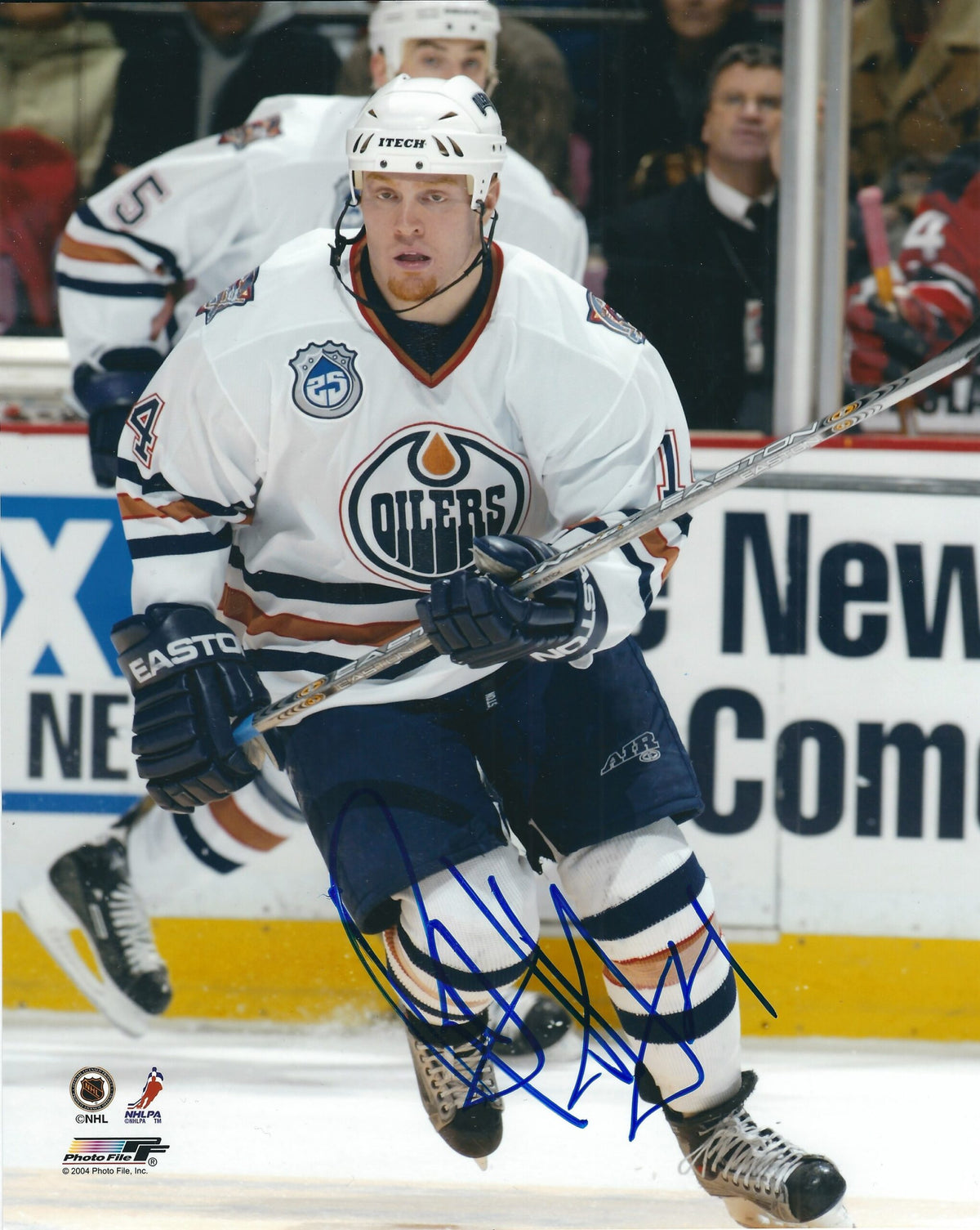 AUTOGRAPHED RAFFI TORRES 8X10 Edmonton Oilers Photo