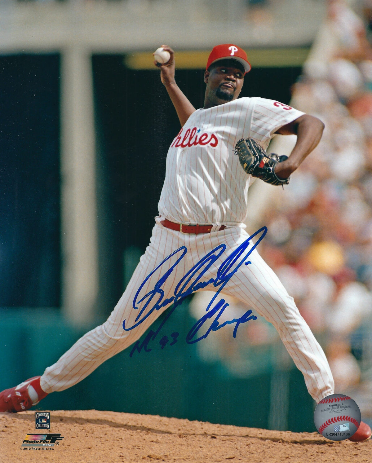 AUTOGRAPHED BEN RIVERA 8x10 Philadelphia Phillies Photo