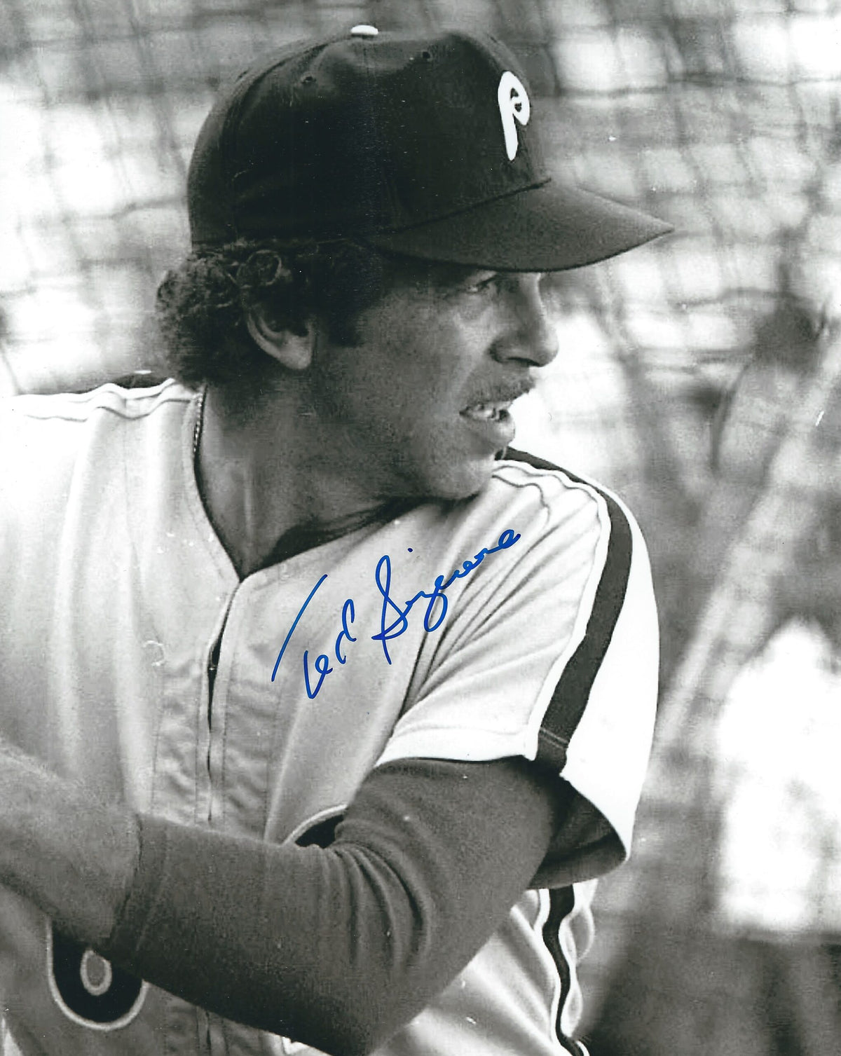 AUTOGRAPHED TED SIZEMORE 8X10 Philadelphia Phillies photo