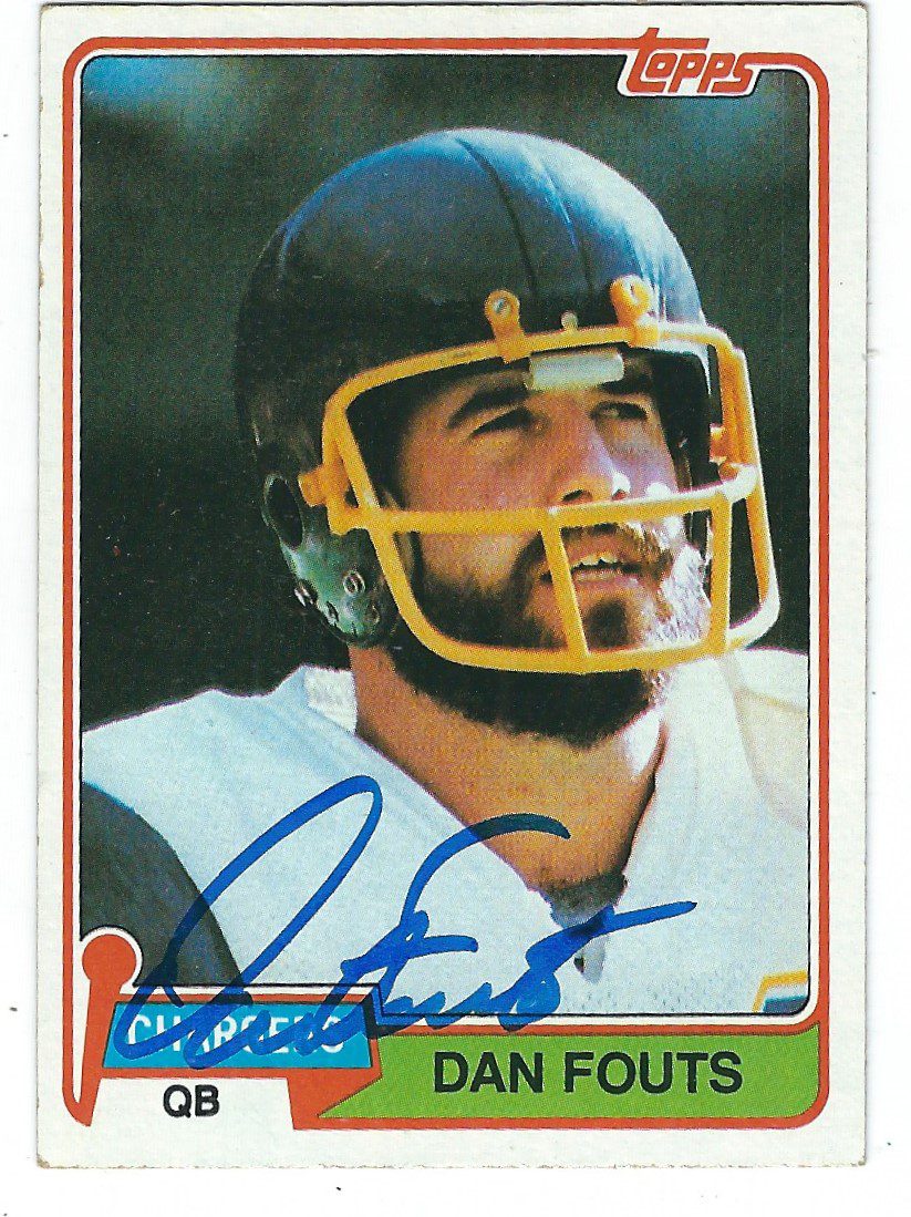Autographed Dan Fouts San Diego Chargers 1981 Topps Card