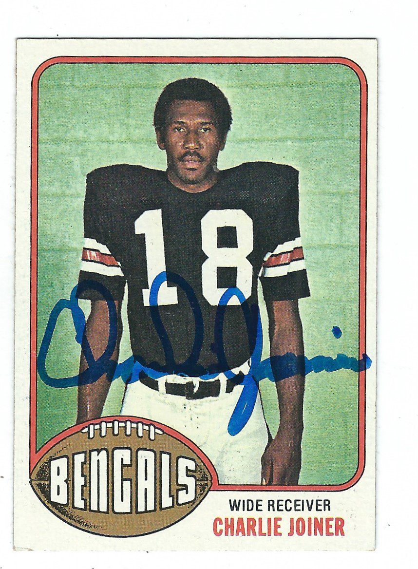 CHARLIE JOINER  Autographed 1976 Topps Card