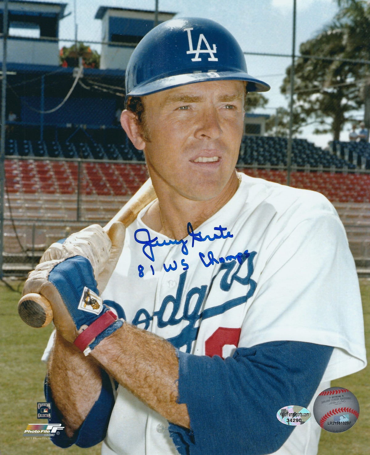 AUTOGRAPHED JERRY GROTE 8X10 Los Angeles Dodgers Photo