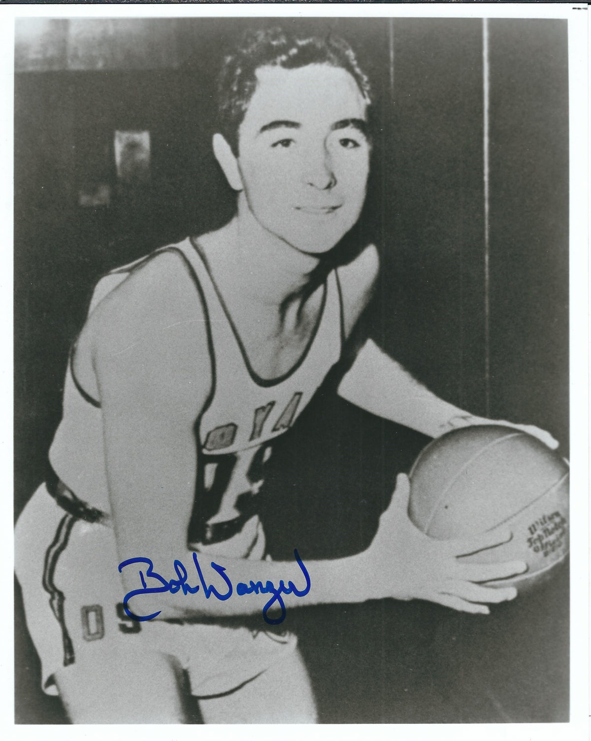 Autographed BOBBY WANZER 8x10 Rochester Royals