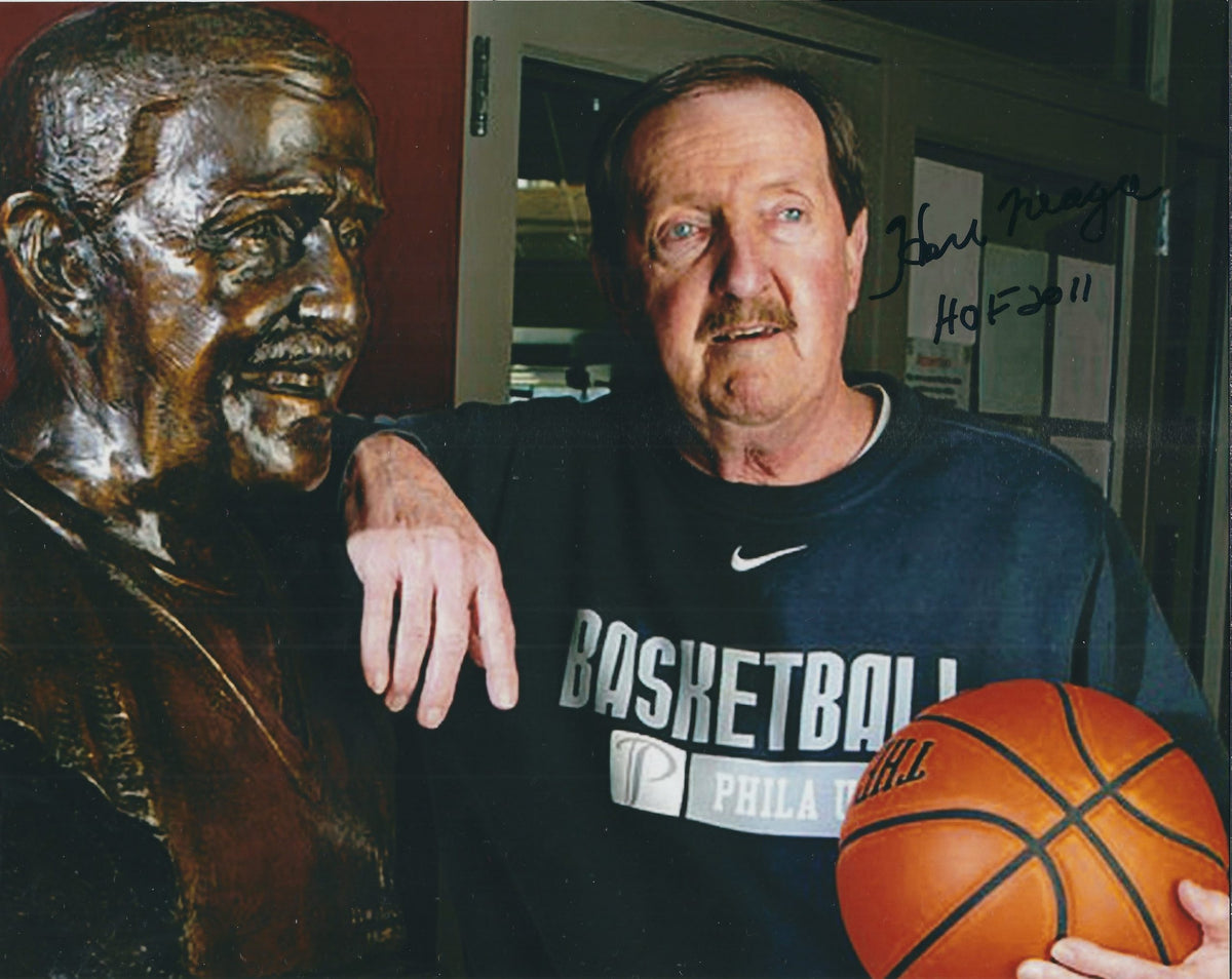 Autographed HERB MAGEE 8X10 Philadelphia University photo