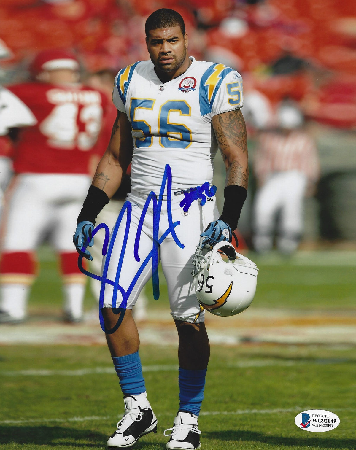 Autographed SHAWNE MERRIMAN 8X10 San Diego Chargers photo Beckett Witness COA