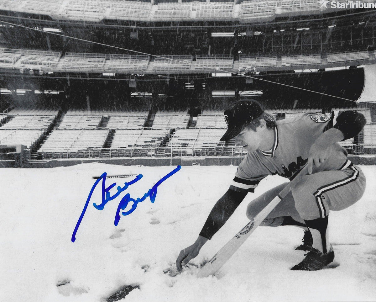 AUTOGRAPHED STEVE BRYE 8x10 Minnesota Twins photo
