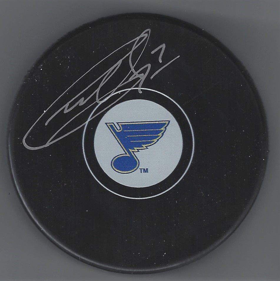 Autographed GARRY UNGER St. Louis Blues Hockey Puck