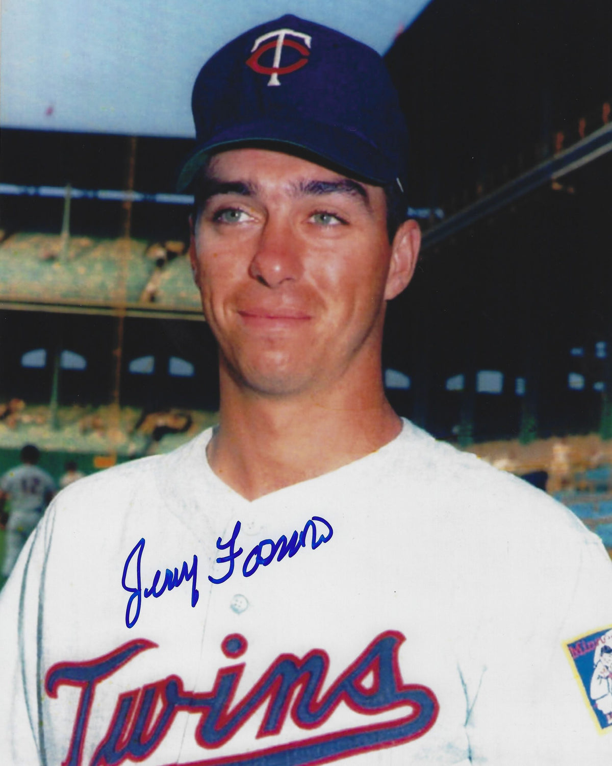 AUTOGRAPHED JERRY FOSNOW 8X10 Minnesota Twins photo
