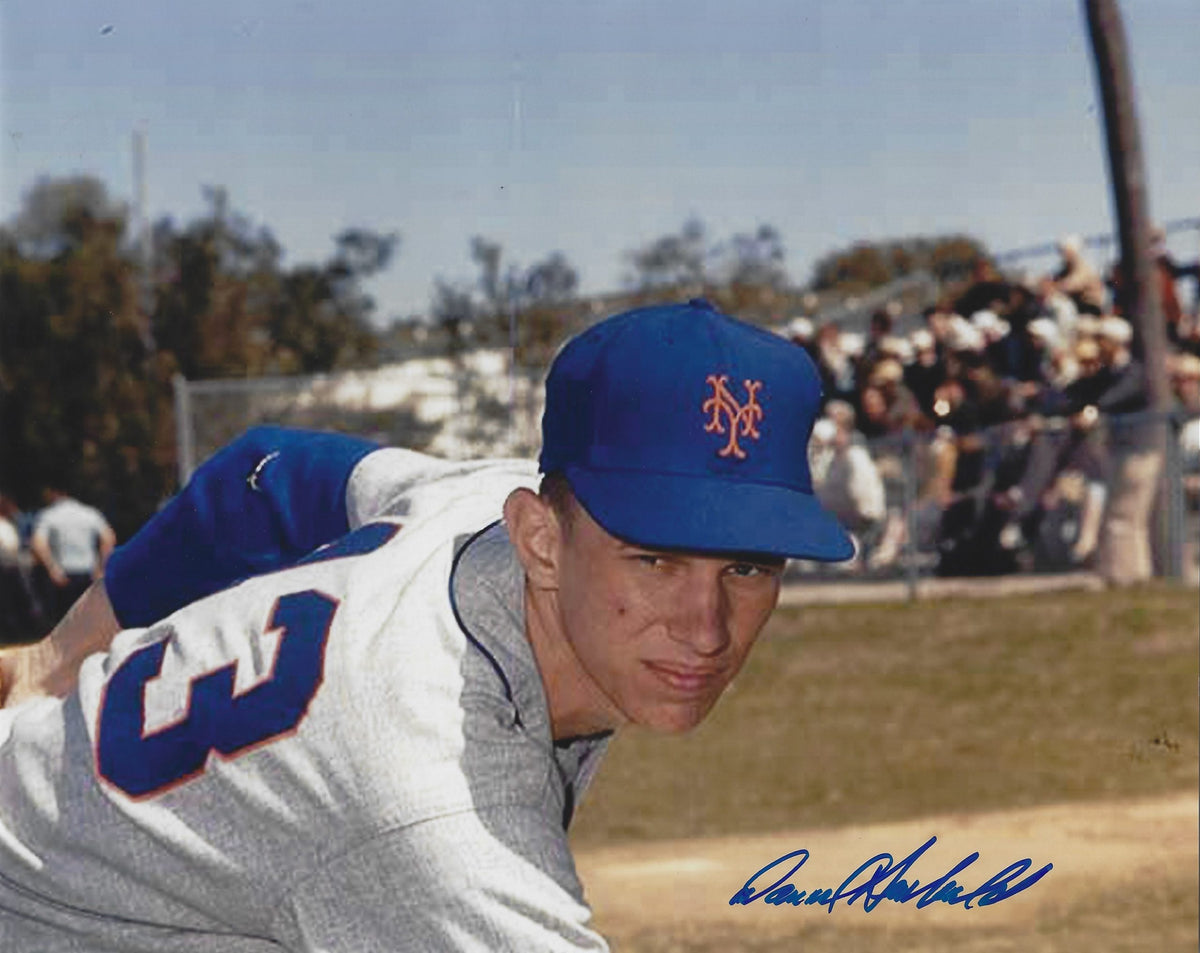 AUTOGRAPHED DARRELL SUTHERLAND 8X10 New York Mets photo