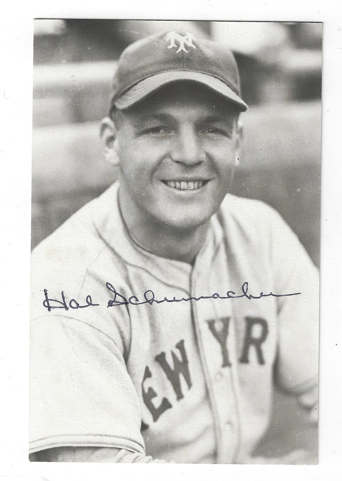 Autographed HAL SCHUMACHER New York Giants BxW Rowe Post Card