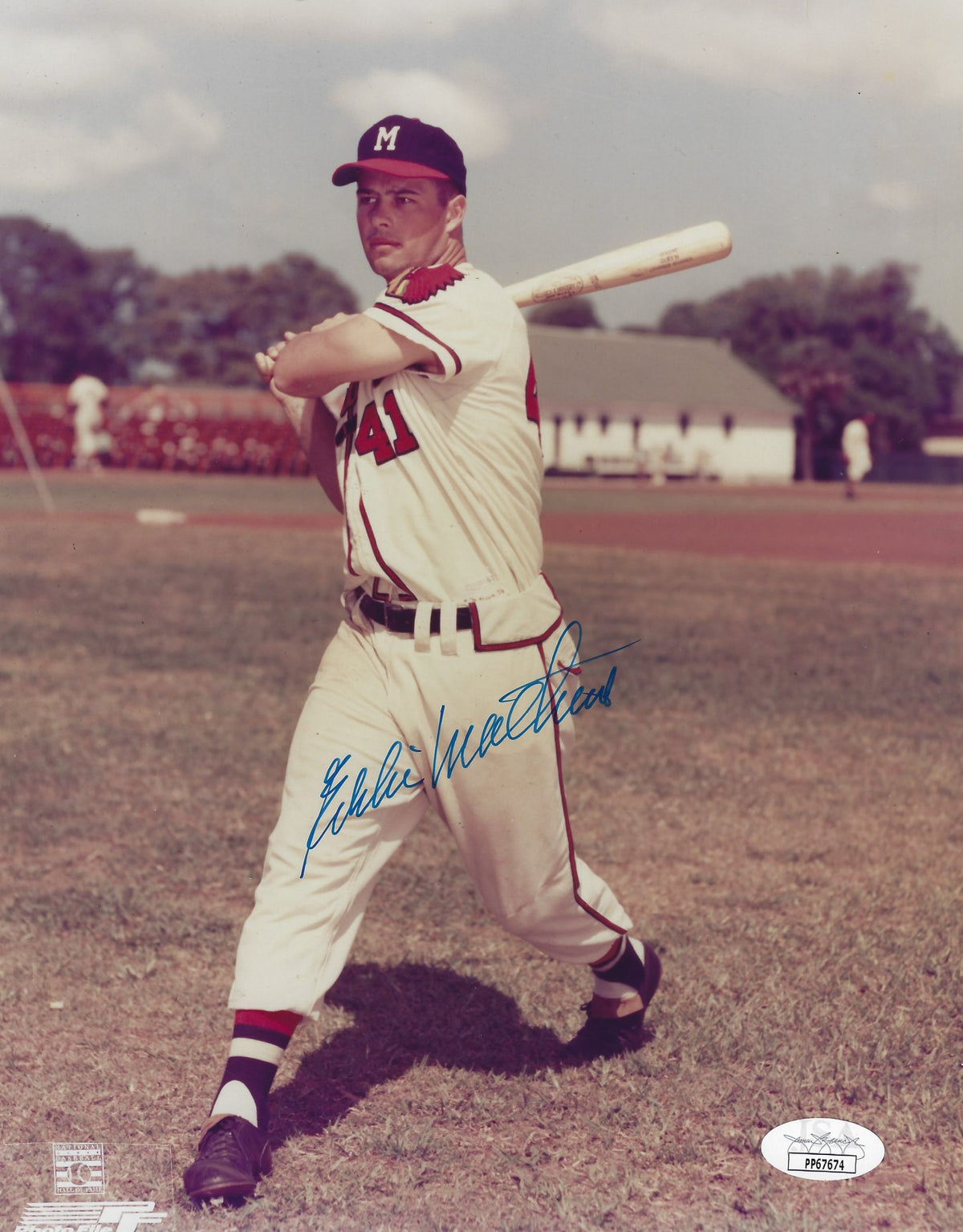 Autographed EDDIE MATHEWS 8X10 Milwaukee Braves Photo JSA