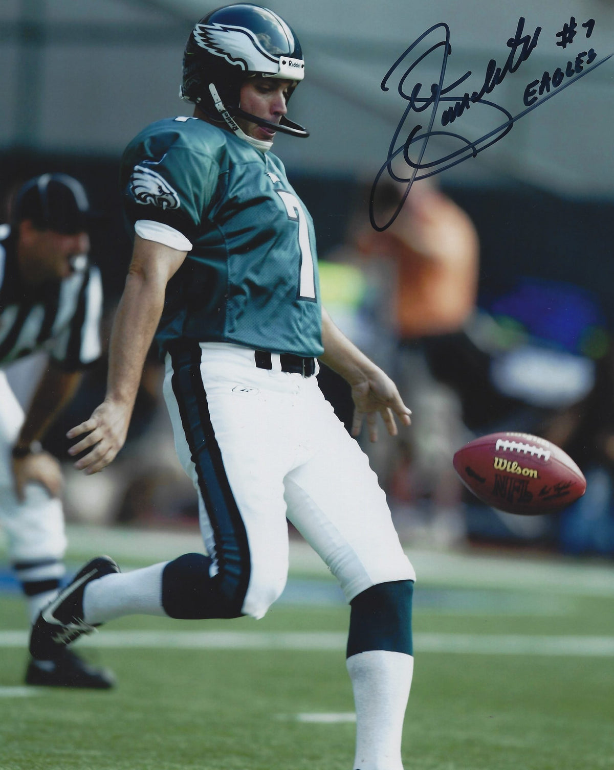 Autographed SEAN LANDETA 8X10 Philadelphia Eagles Photo