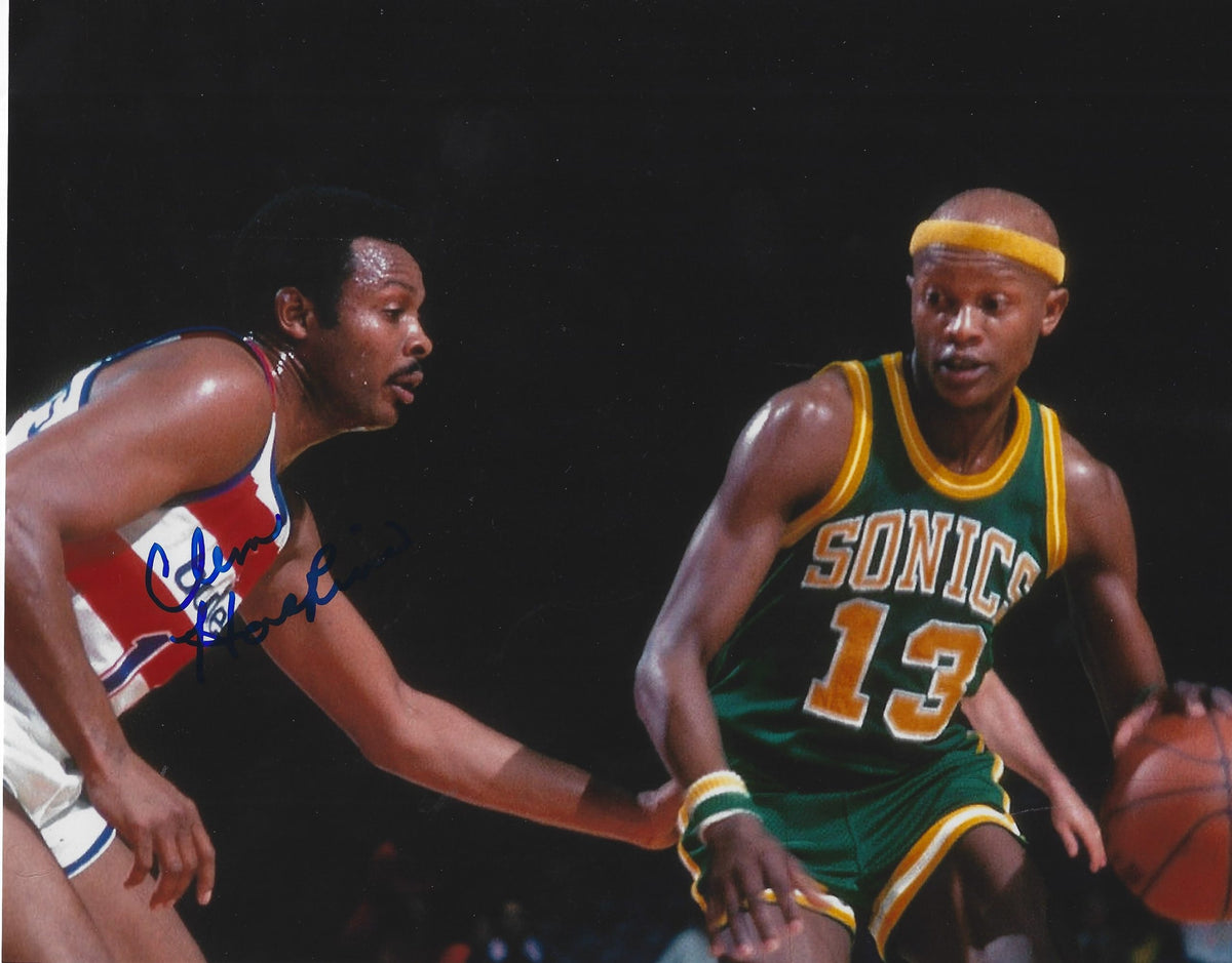Autographed CLEM HASKINS 8x10 Washington Bullets Photo