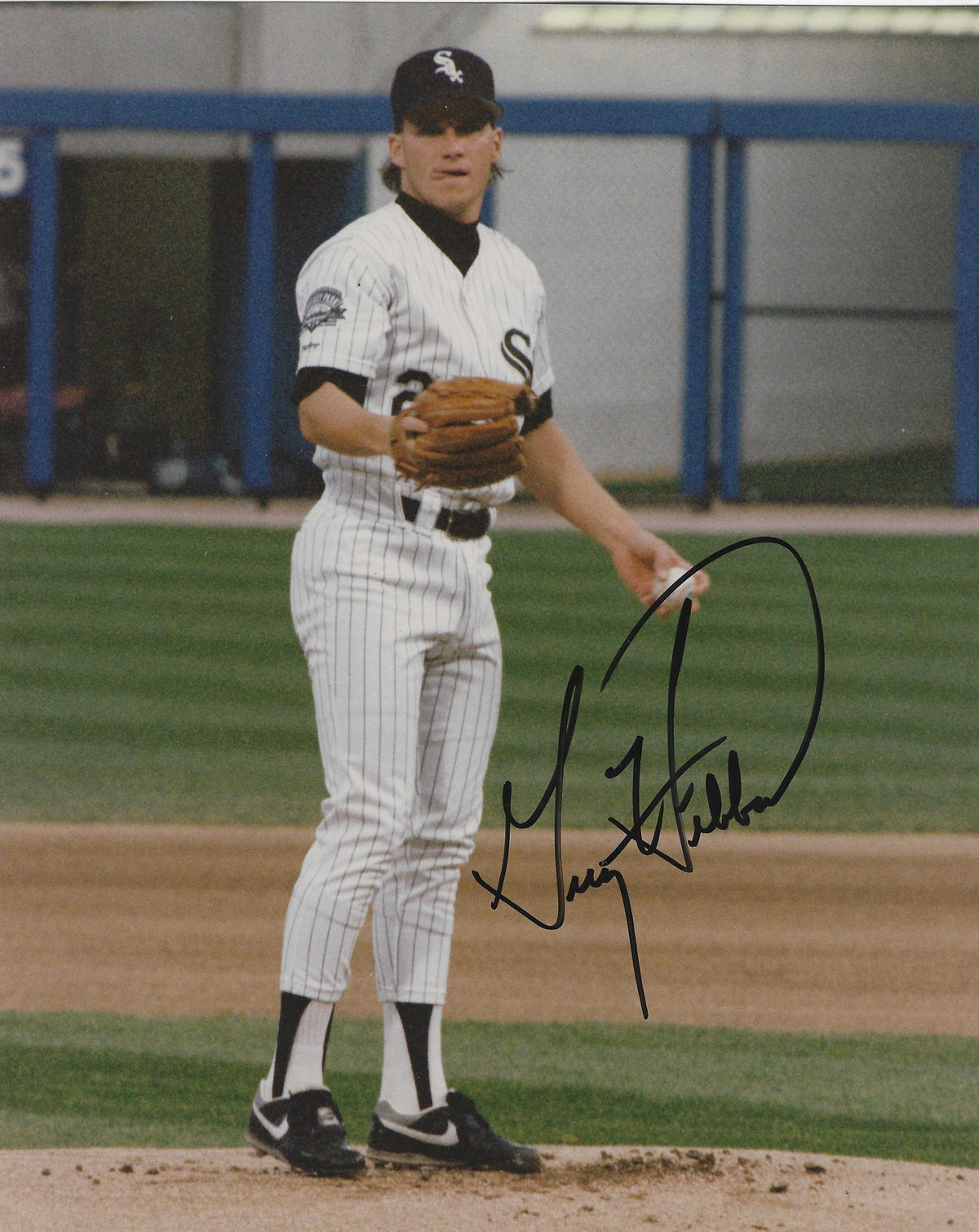 AUTOGRAPHED GREG HIBBARD 8x10 Chicago White Sox Photo