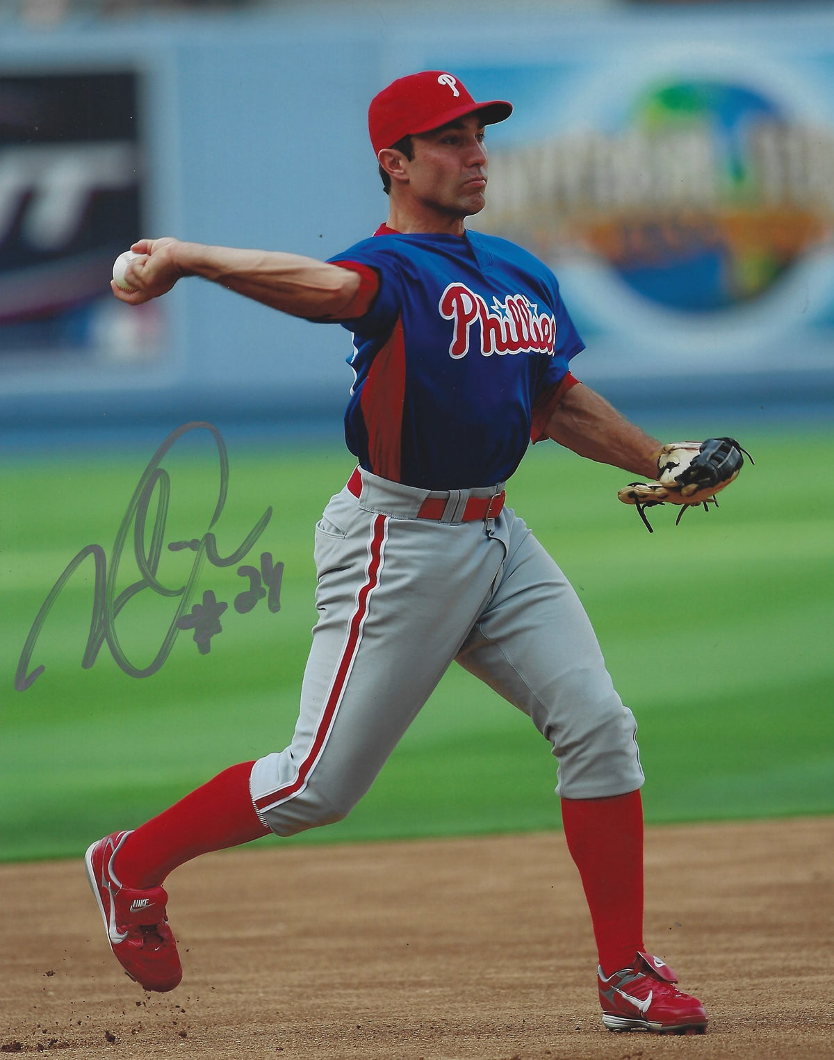 AUTOGRAPHED MIKE CERVENAK 8x10 Philadelphia Phillies Photo