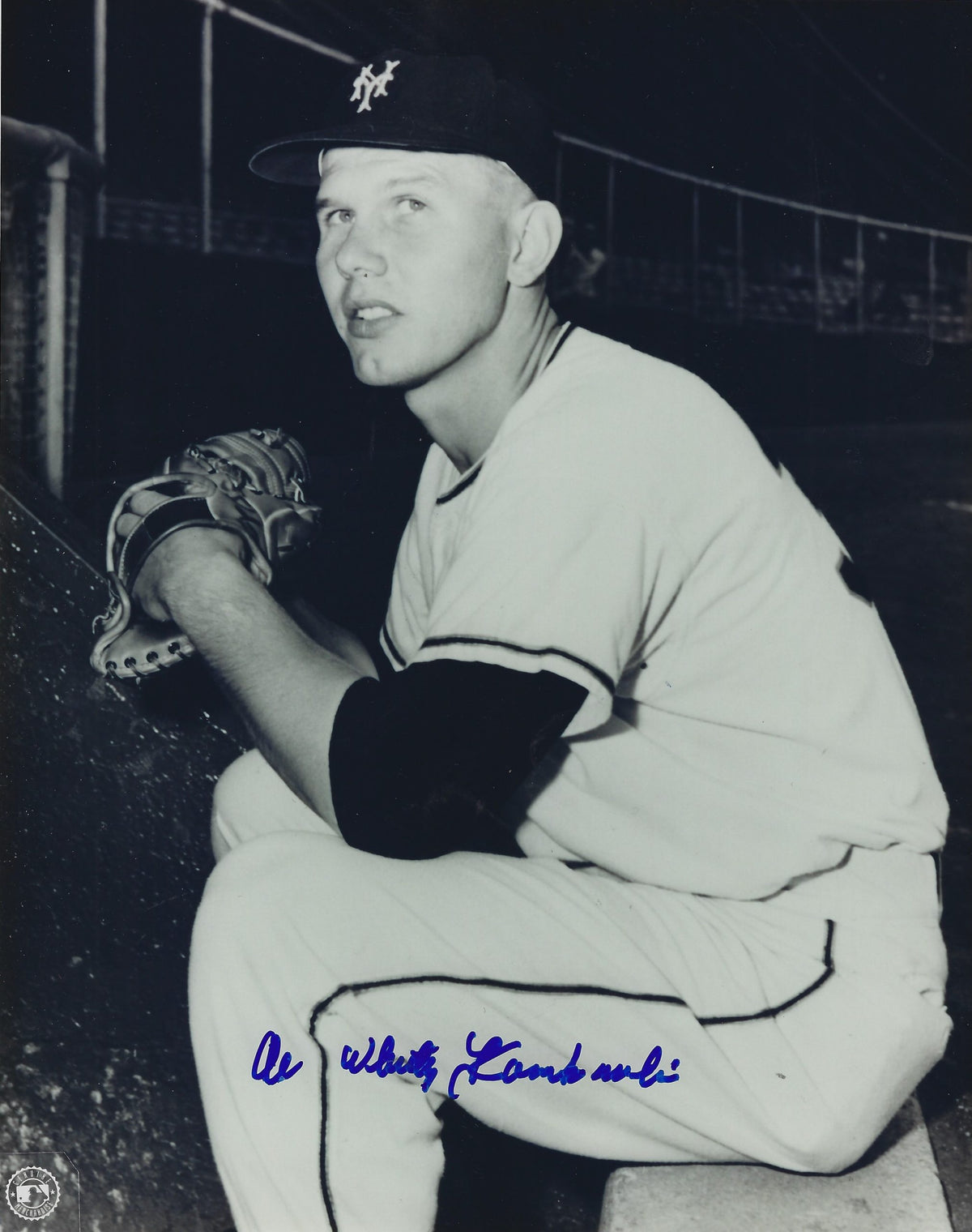 AUTOGRAPHED WHITEY KONIKOWSKI 8x10 New York Giants Photo
