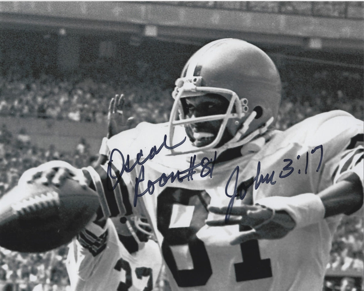 Autographed OSCAR ROAN 8X10 Cleveland Browns Photo