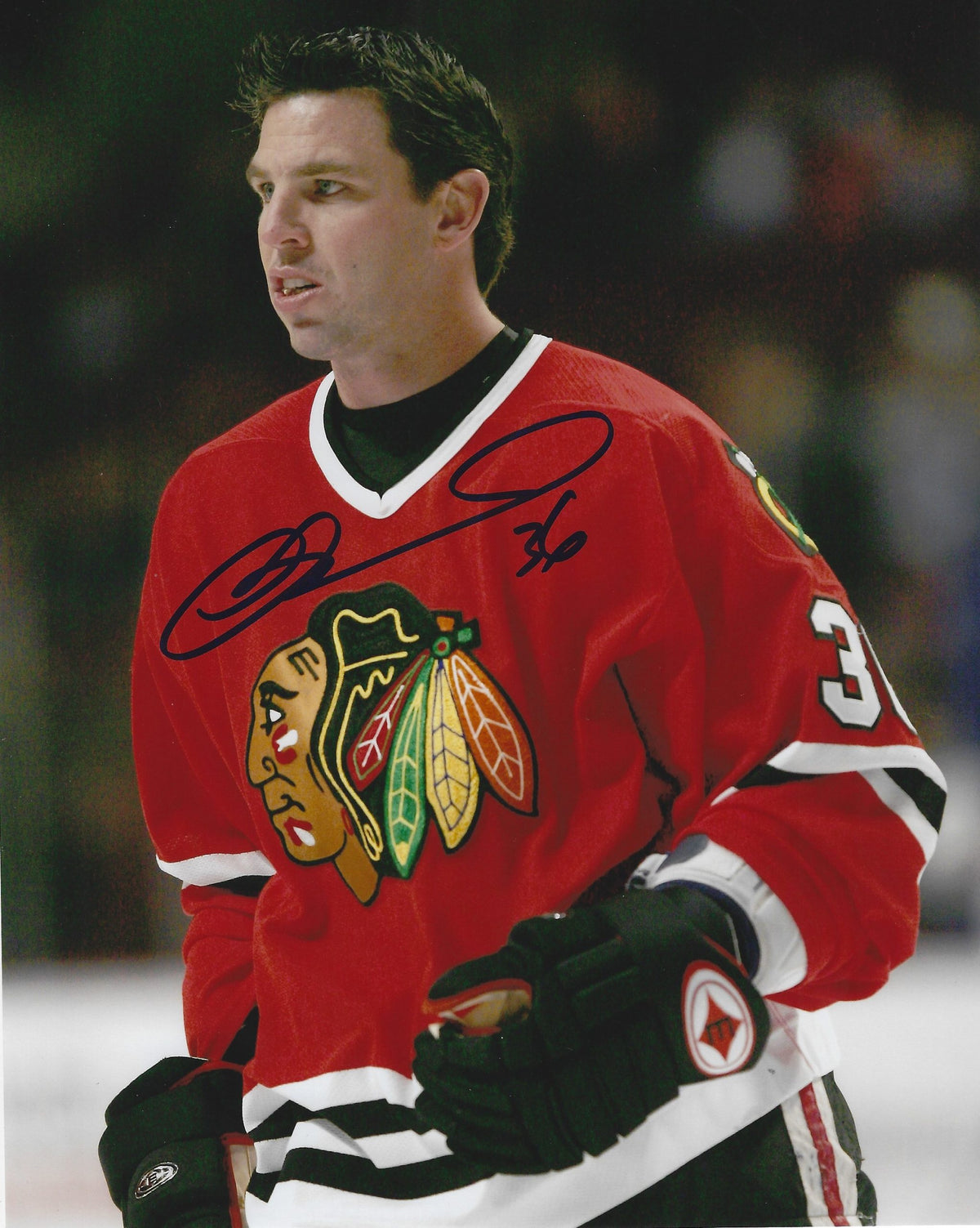Autographed MATTHEW BARNABY 8X10 Chicago Blackhawks Photo