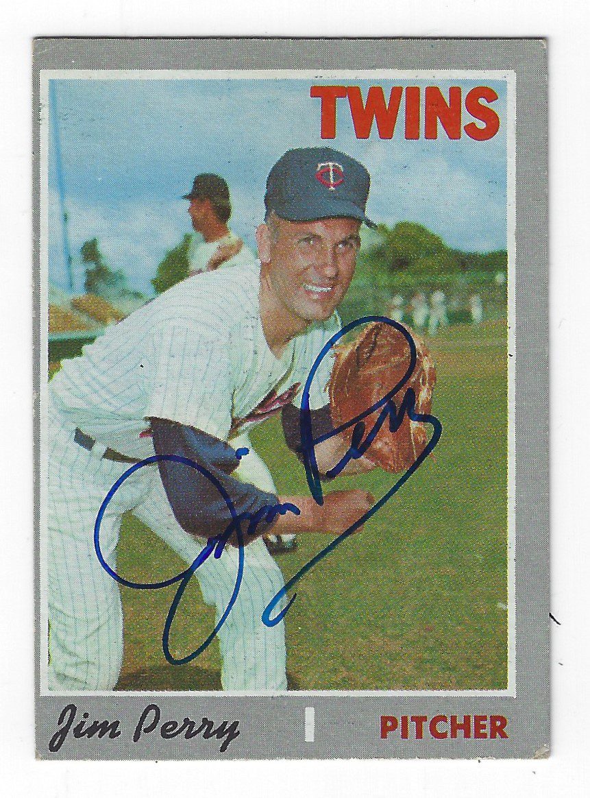 Autographed JIM PERRY Minnesota Twins 1970 Topps Card