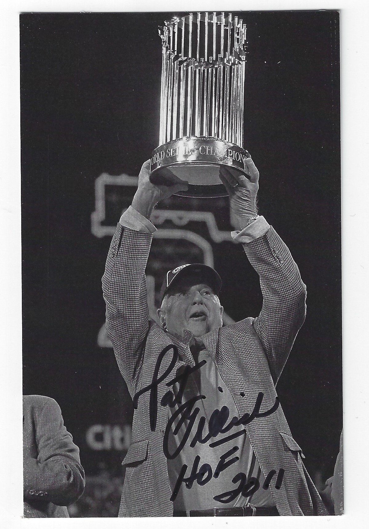 Autographed PAT GILLICK HOF 2011 Philadelphia Phillies BxW Post Card