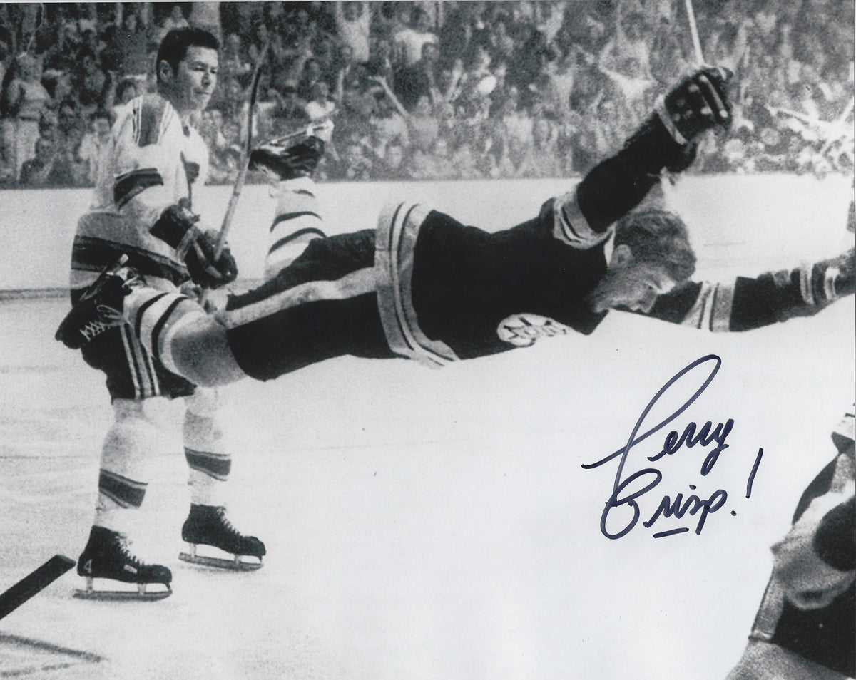 Autographed  TERRY CRISP 8X10 St. Louis Blues  Photo