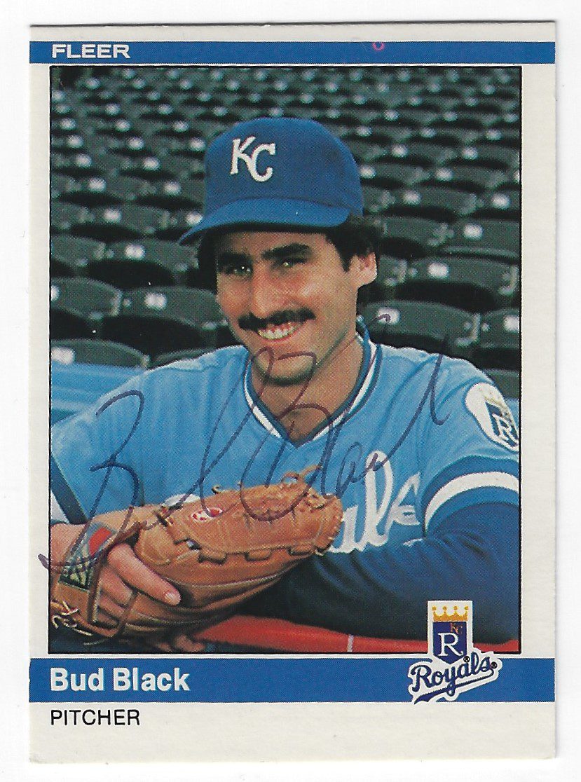 Autographed BUD BLACK 1984 Fleer Card