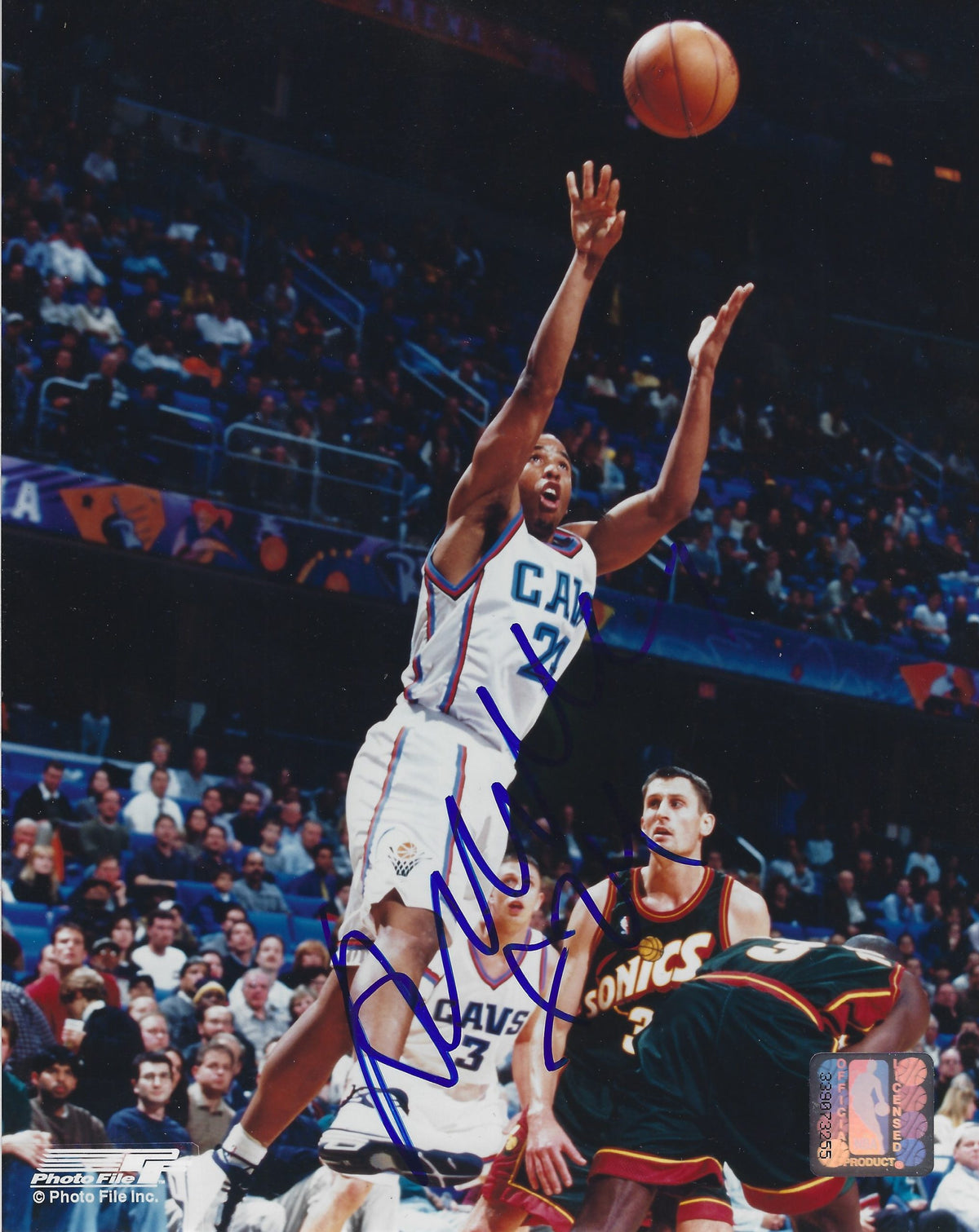 AUTOGRAPHED ANDRE MILLER 8X10 Cleveland Cavaliers Photo