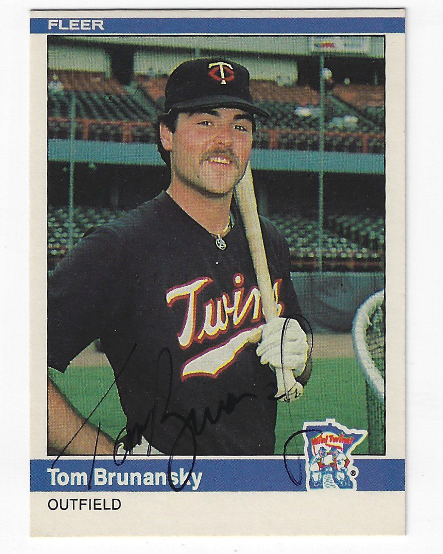 Autographed TOM BRUNANSKY 1984 Fleer Card
