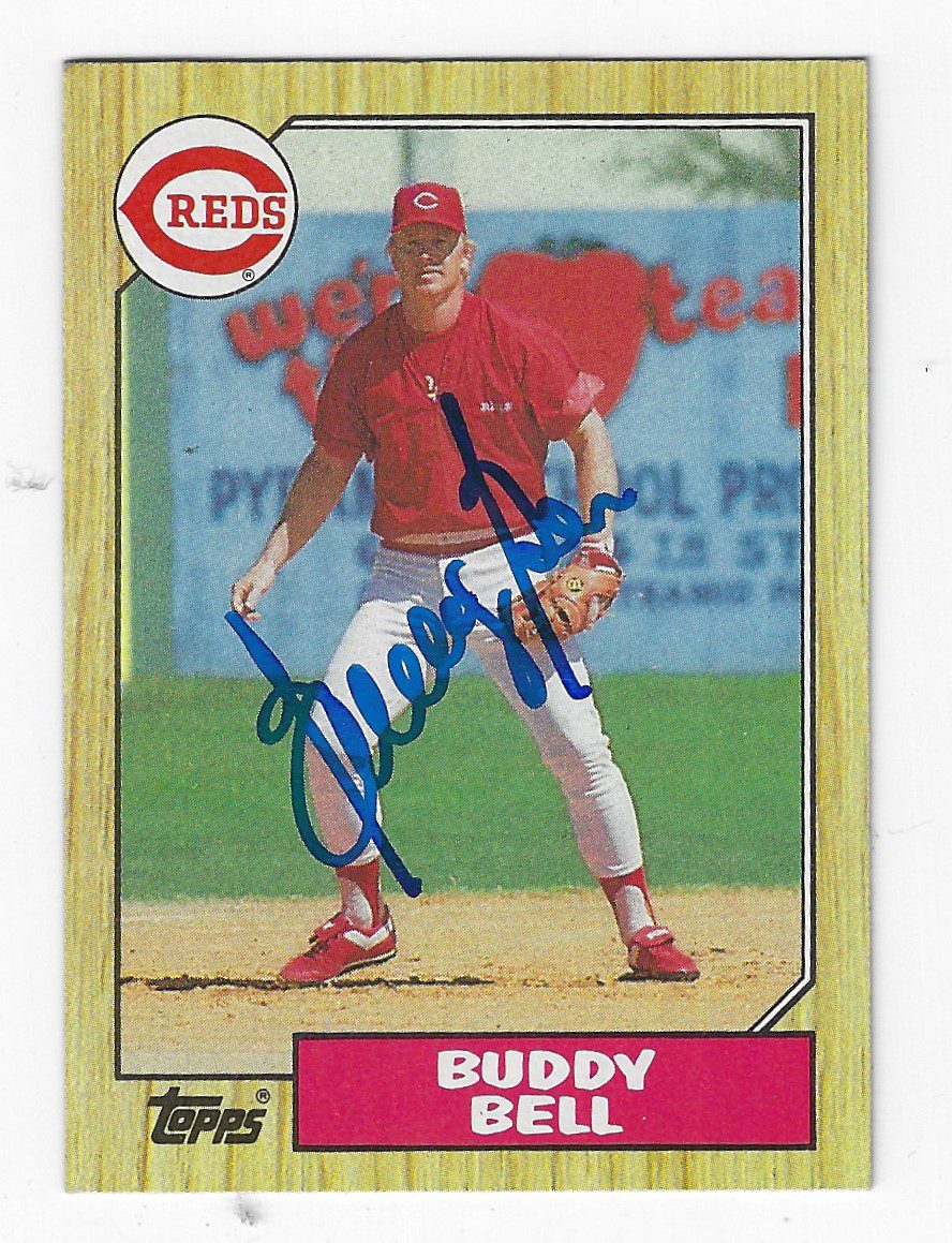 Autographed BUDDY BELL 1987 Topps Card