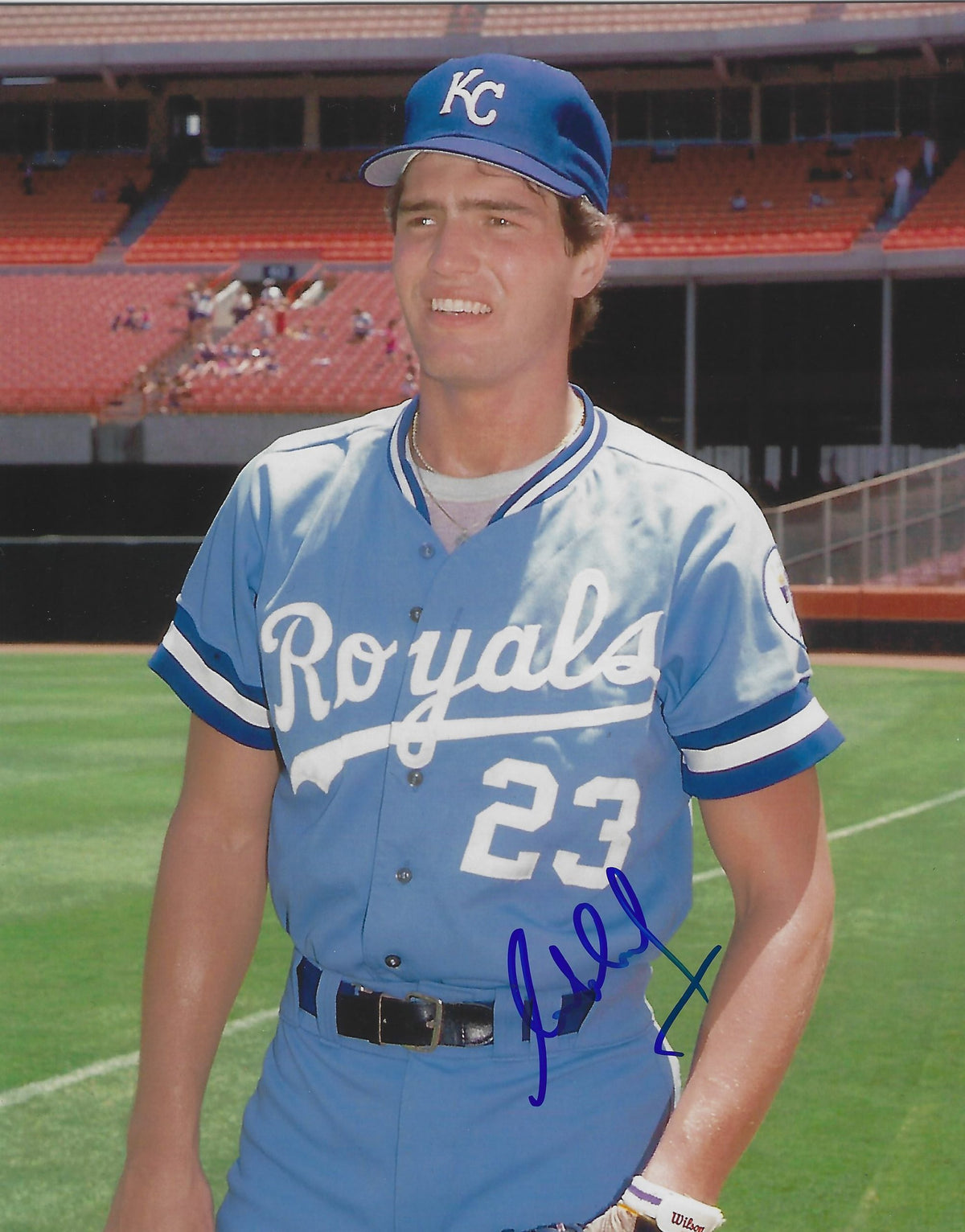 AUTOGRAPHED MARK GUBICZA 8x10 Kansas City Royals Photo