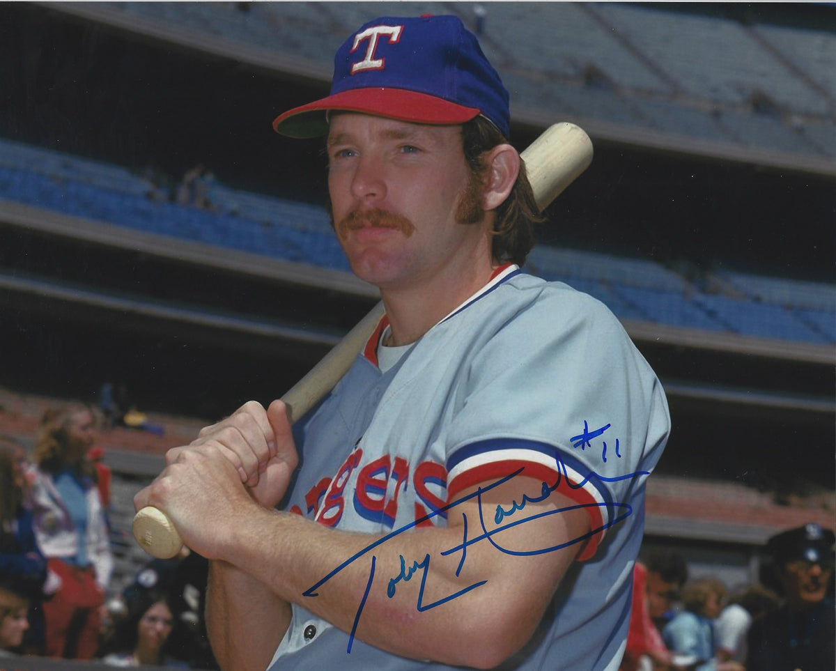 AUTOGRAPHED TOBY HARRAH 8x10 Texas Rangers photo