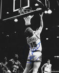 AUTOGRAPHED JOHN MENGELT 8X10 Chicago Bulls photo