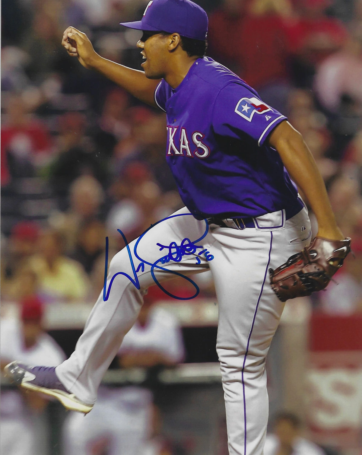 AUTOGRAPHED WES LITTLETON 8X10 Texas Rangers photo
