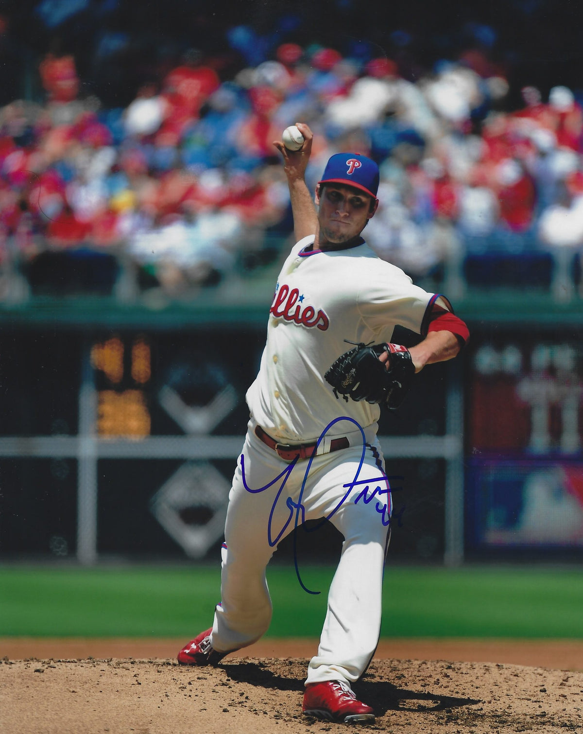 AUTOGRAPHED JONATHAN PETTIBONE 8X10 Philadelphia Phillies Photo