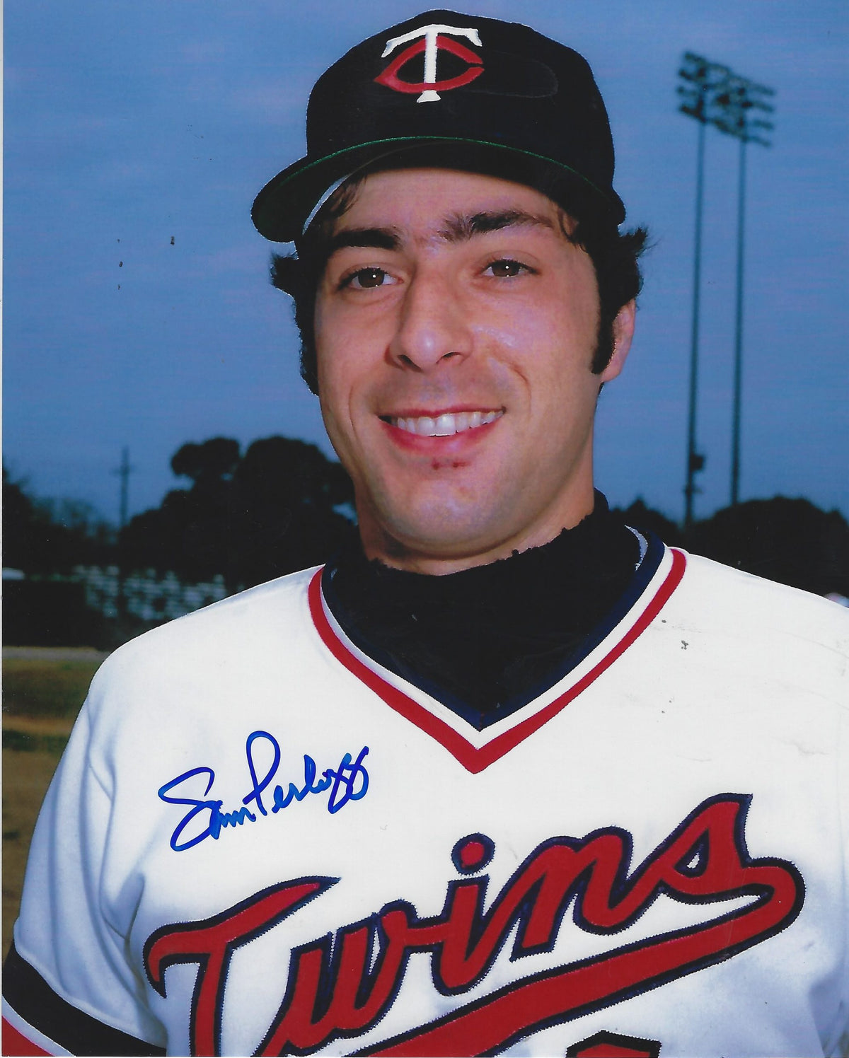 AUTOGRAPHED SAM PERLOZZO 8x10 Minnesota Twins Photo