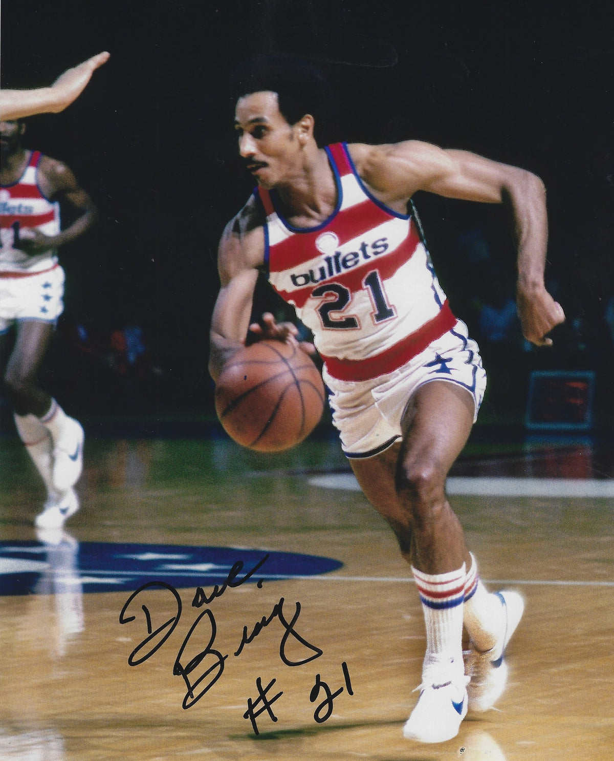 Autographed DAVE BING WASHINGTON BULLETS 8X10  photo