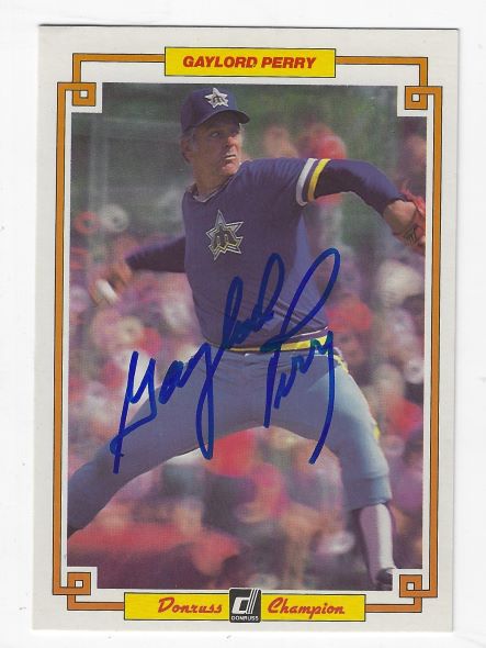Autographed Gaylord Perry Seattle Mariners 1984 TW DONRUSS Champion Card #32