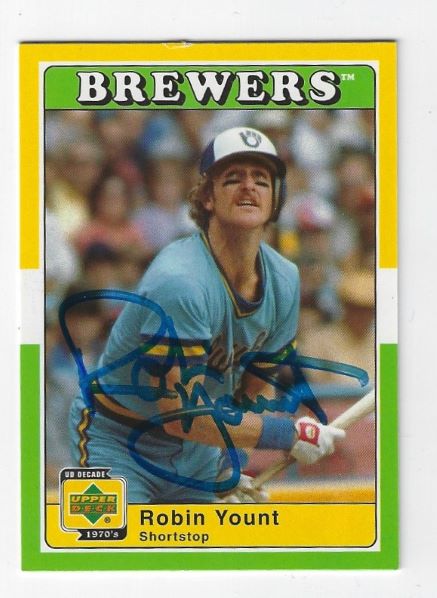 Autographed ROBIN YOUNT Milwaukee Brewers 2001 Upper Deck Decade the 70's Card